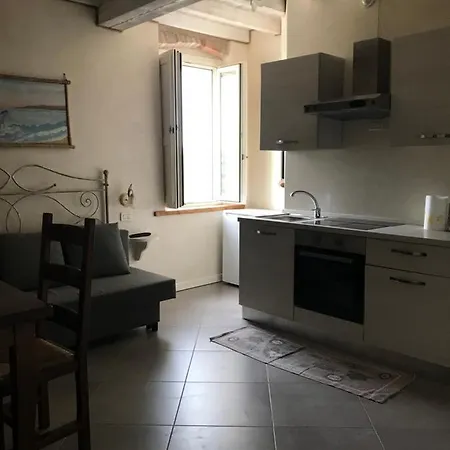 Casal Del Pigno 佩斯基耶拉德加达