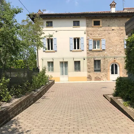 Casal Del Pigno 招待所 佩斯基耶拉德加达